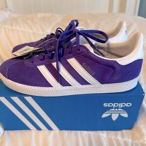 Adidas Gazelle trainers in purple and white #AdidasGazelle